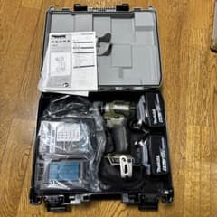 マキタ 充電式インパクトドライバのサムネイル