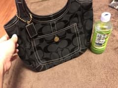 COACH シグネチャーハンドバッグのサムネイル