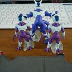 ドラゴンフィギュアのサムネイル