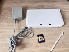 3DSll ホワイト本体のサムネイル