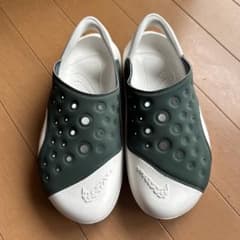 NIKE サンダル ホワイト ダークグリーンのサムネイル