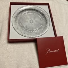 新品未使用　Baccarat クリスタル皿 専用ボックス付きのサムネイル