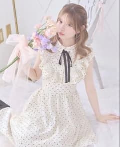 michellMacaron ドットフリルティアードワンピース - メルカリ