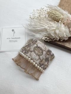ꕤインド刺繍リボン ポニーフック ヘアカフ ベージュ ブラウンꕤ