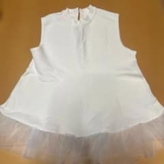 andcouture のノースリーブ 未使用です。のサムネイル