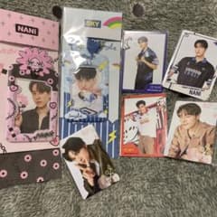 その他 skynani CARD HOLDER WITH PHOTOCARD skynani CARD HOLDER WITH PHOTOCARD - メルカリ
