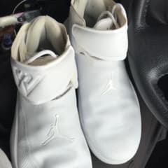 jordan バッシュのサムネイル