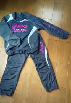 asicsピステ上下150のサムネイル