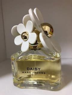MARC JACOBS  daisy 香水50mlのサムネイル