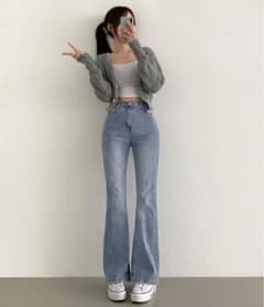 フレアデニムパンツ　ライトブルーのサムネイル