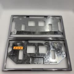 【良品】HONDA 純正 ナンバーフレーム セットのサムネイル