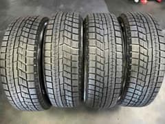 バリ溝スタッドレス 中古タイヤ 4本 ヨコハマ アイスガード 215/60R17