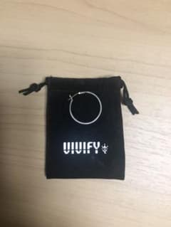 VIVIFY フープピアスのサムネイル