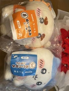 ちいかわ エニタイムくじ ぬいぐるみ ハチワレ シーサー 2種セットのサムネイル