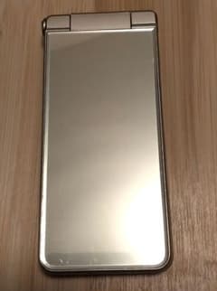 NP601SH AQUOS EDEL ゴールド 折りたたみ式 NP601SH AQUOS EDEL ゴールド 折りたたみ式 - メルカリ