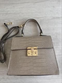 Borsa Carina ハンドバッグ　グレージュのサムネイル