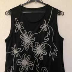 刺繍の綺麗な透け感のあるチュニック　ノースリーブワンピースのサムネイル