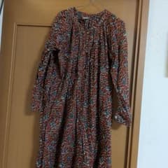 URBAN RESEARCH フラワープリント ワンピースのサムネイル