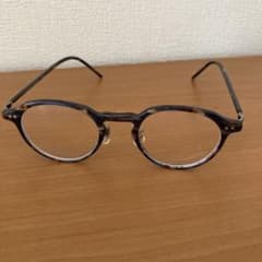 金子眼鏡のサムネイル