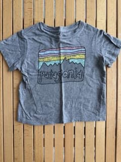 Patagonia パタゴニア ベビー 半袖Tシャツのサムネイル