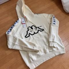 ★新品未使用★ 春夏　トップス　パーカー　フーディホワイトのサムネイル