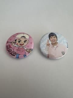 フィッシャーズ 人生展 モトキ 缶バッジ 2点セット - メルカリ