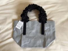 LUDLOW グレープハンドル トートバッグ シルバー - メルカリ