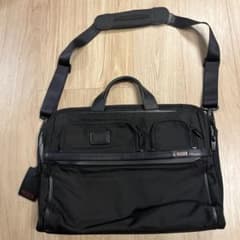 TUMI ブラック ビジネスバッグのサムネイル