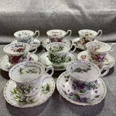 ロイヤルアルバートフラワーオブザマンス　小物入れ 6個セット　訳あり　可愛い陶花 ロイヤルアルバートフラワーオブザマンス 小物入れ 6個セット 訳