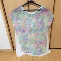 ブラウスのサムネイル
