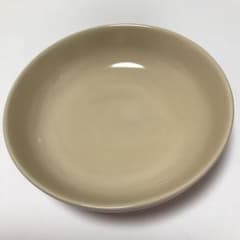 ル・クルーゼラウンドディッシュ20cmのサムネイル