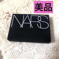 美品　NARS ライトリフレクティングセッティングパウダー プレスト N ミニのサムネイル