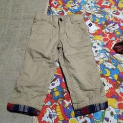 新品《キッズ》GAP★100㎝ズボンのサムネイル