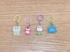 ディズニー ピクサー ピンズ キーホルダー まとめ売り ディズニー ピクサー キーホルダー 4点セット - メルカリ