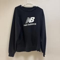 New Balance クルーネック スウェット ブラックのサムネイル