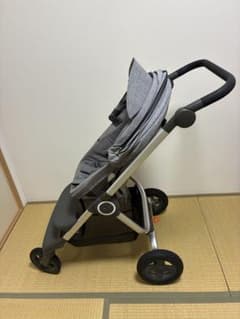 t*様 STOKKE折りたたみ式ベビーカーのサムネイル