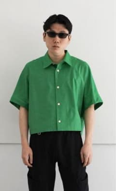 SHINYAKOZUKA SHORT HOLIDAY シャツ　グリーンのサムネイル