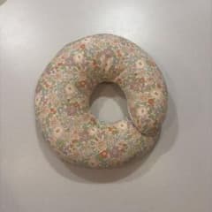 エスメラルダ　ベビー　ドーナツ枕のサムネイル