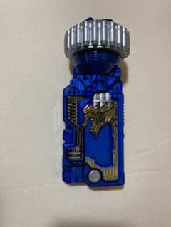 仮面ライダーバルカン　ランペイジガトリングプログライズキー　重塗装風のサムネイル