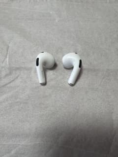 AirPods第三世代 ホワイト 左右 AirPods第三世代 ホワイト 左右 - メルカリ