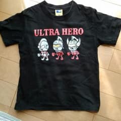 ウルトラマン　Tシャツ　130のサムネイル