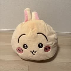 ちいかわ プレミアムドームクッション うさぎ ぬいぐるみのサムネイル