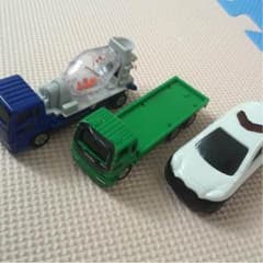 トミカ ハッピーセットのサムネイル