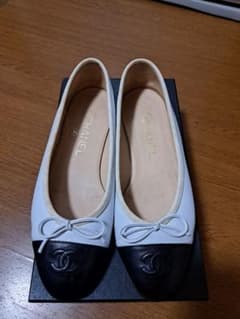 sora 様専用CHANEL バレエシューズ ホワイト/ブラックのサムネイル
