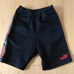 プーマのハーフパンツのサムネイル