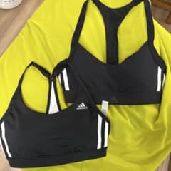 adidas スポーツブラ ブラック 小さめMのサムネイル