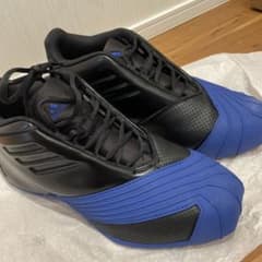 adidas バスケットボールシューズ ブラック ブルーのサムネイル