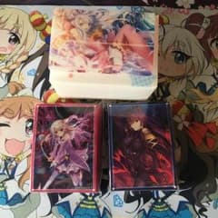 逸遊団 イリヤ&スカサハスリーブ カードケースセットのサムネイル