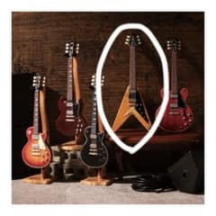 ゆ*マ様 Gibson Flying V ミニチュアギター ガチャのサムネイル