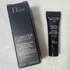 Dior Forever Skin Glow 1N 試供品のサムネイル